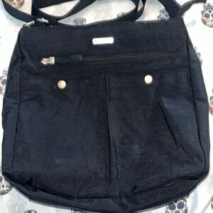 Baggallini Nylon Black Purse Bag Crossbody Tote Messenger.